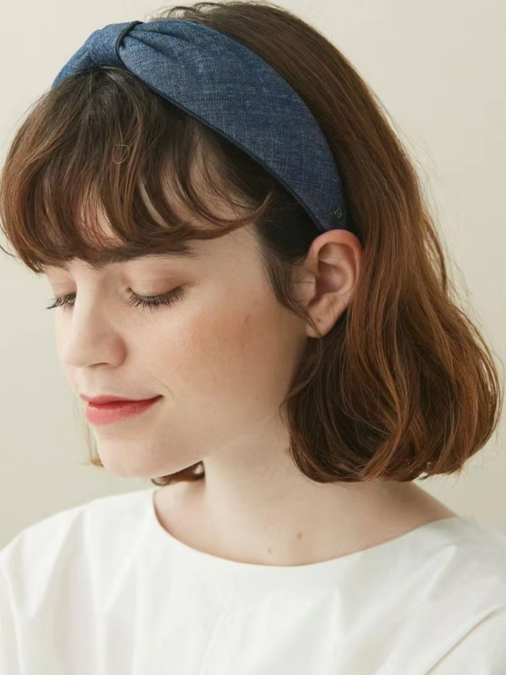 Alexandre de Paris headband - Picture 2 of 8